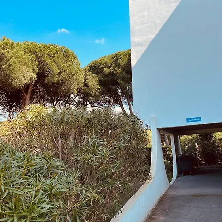 Noble Escale, Et Parking Apartamento *